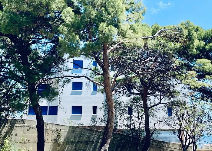 Hotel Elu Iris